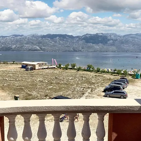 Apartment Cosy In 34 M² + View
